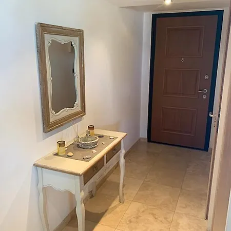 Apartment Nice Appt With Sea View And Pool In