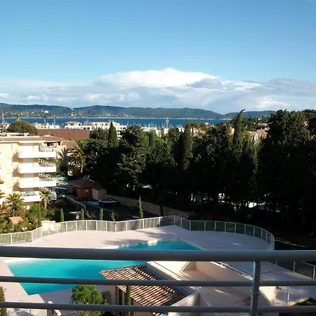 Lägenhet Nice Appt With Sea View And Pool In